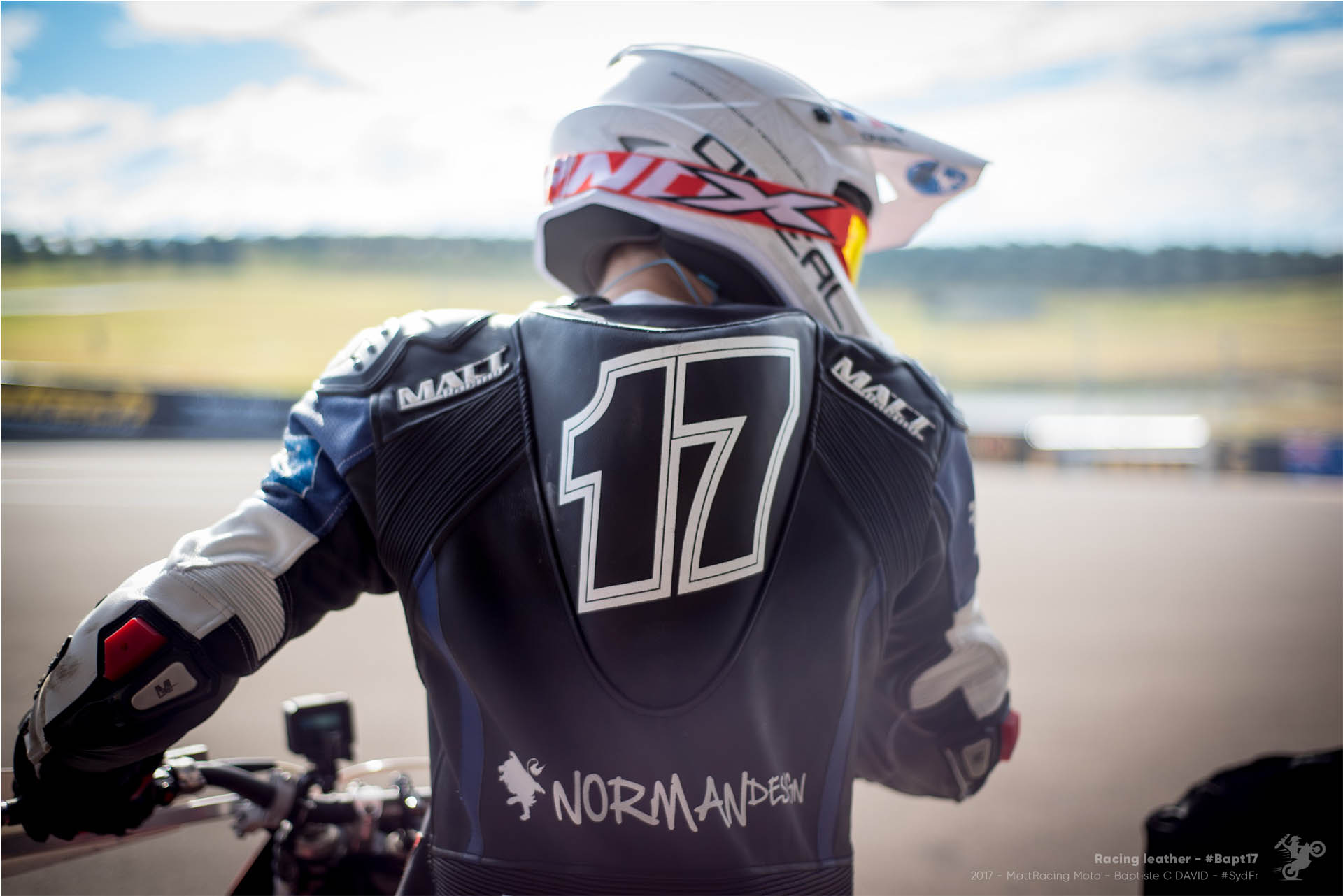 bapt17_racingsuit_mattracingmoto__0001_Group 1